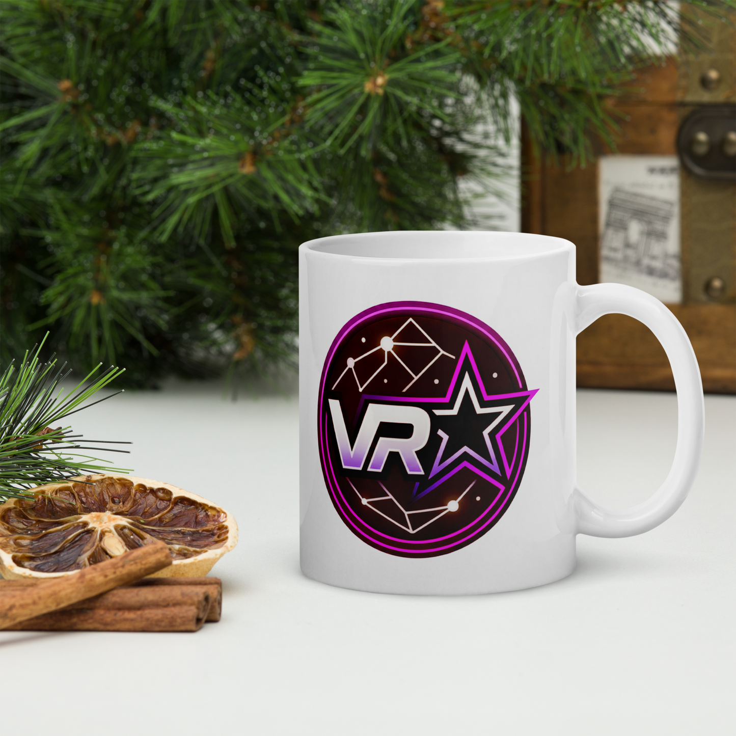 White glossy VR STARZ RED mug